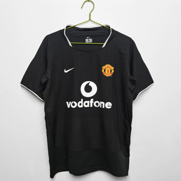 Man United 2003 04 Retro Jersey