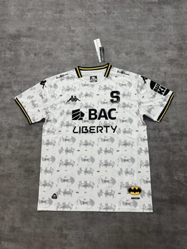 Saprissa x Batman Special Edition - White