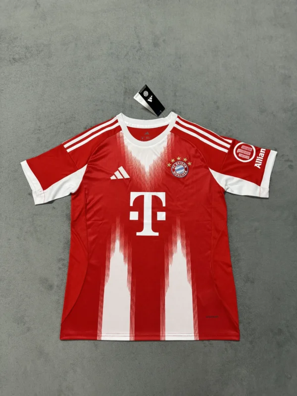 2025/26 Bayern Munich Home - White Pillars