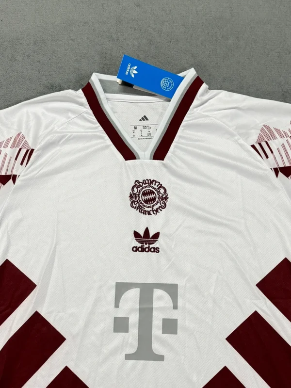 24/25 Bayern Munich Special - Retro EQT