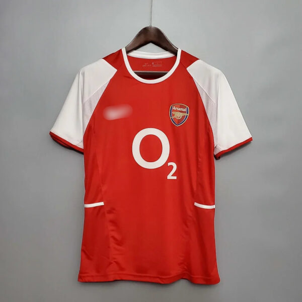 Blur-27062026-12.jpg Arsenal 2002/2004 Home Retro Jersey