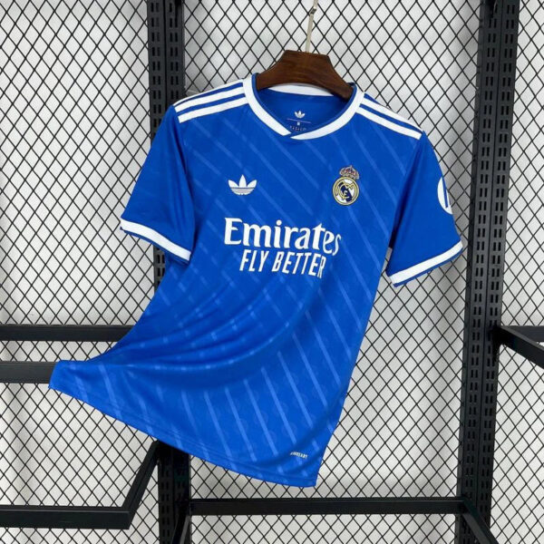 IMG_0548.jpg Real Madrid 2025/2026 Third Jersey