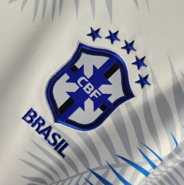 IMG_0760.jpg Brazil White Tropical Jersey
