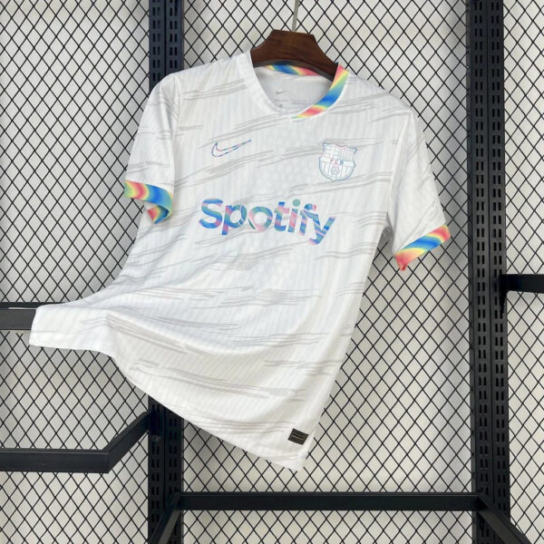 IMG_0815_2.jpg Barcelona White Chrome Jersey