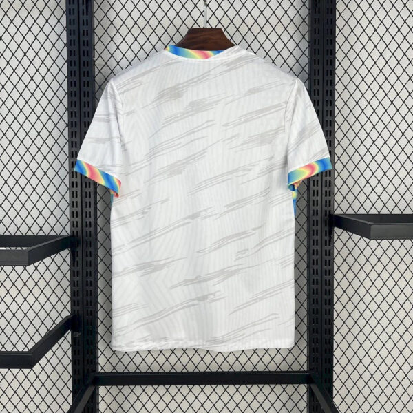 IMG_0816_2.jpg Barcelona White Chrome Jersey