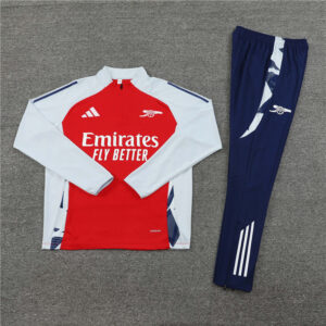 IMG_1760.jpg Arsenal Red/Dark Blue Tracksuit