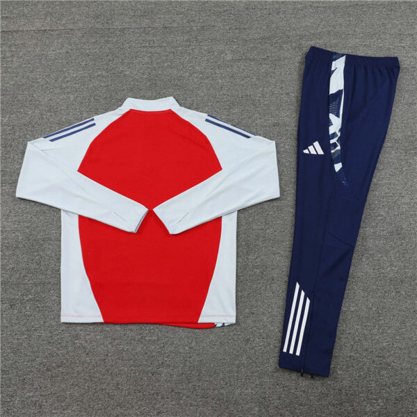 IMG_1761.jpg Arsenal Red/Dark Blue Tracksuit