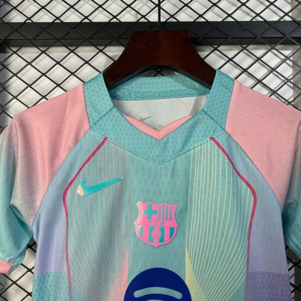 IMG_3659.jpg Barcelona Blue Aurora Jersey Kids Size
