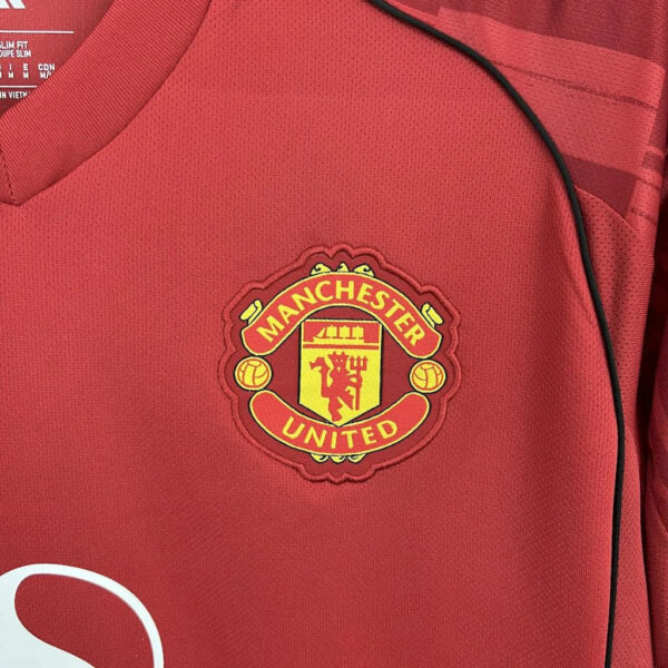 IMG_5367.jpg Manchester United 2025/2026 Home Jersey