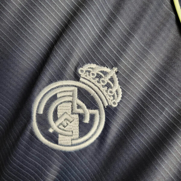 IMG_5630.jpg Real Madrid 2025/2026 Away Jersey