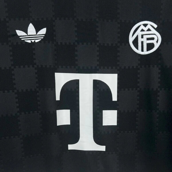 Bayern 2025/2026 Third Away Jersey
